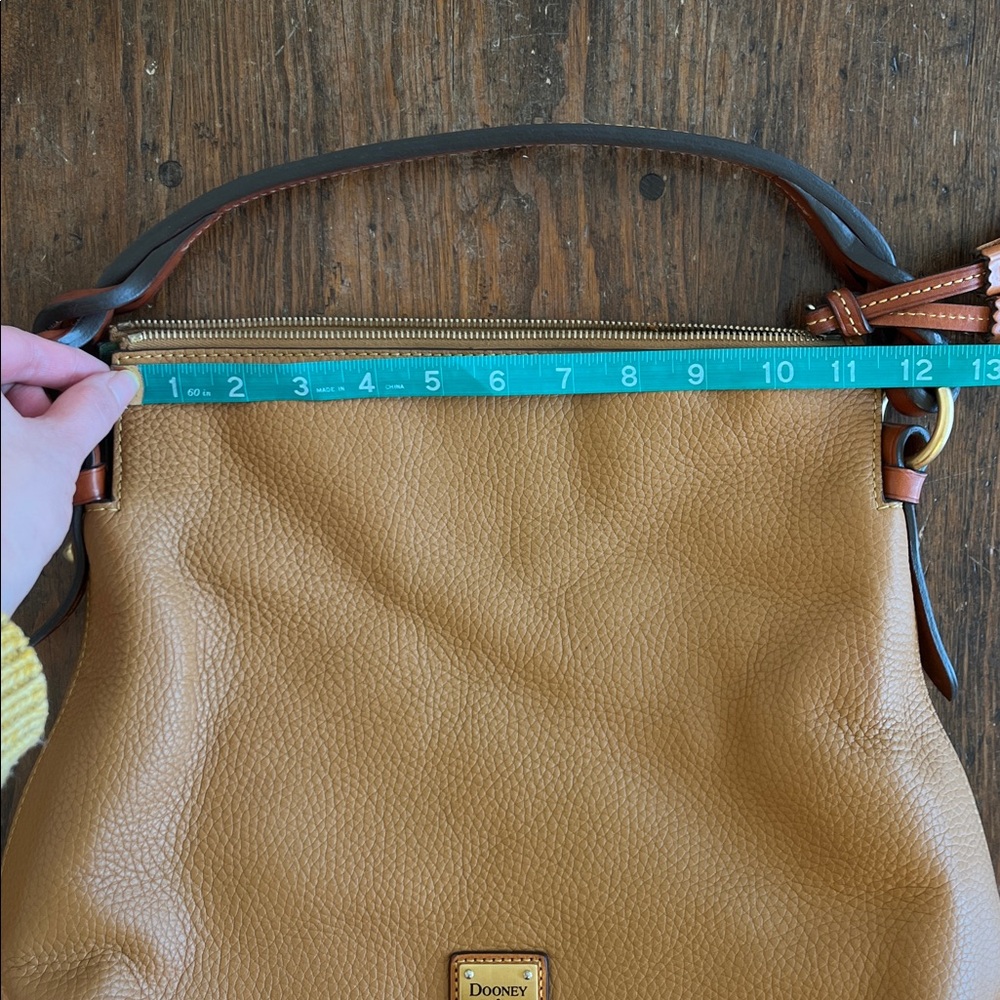 Dooney & Bourke Tan Leather Shoulder Bag GUC - Picture 16 of 16